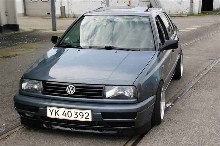 VW vento glx totalskadet billede 5