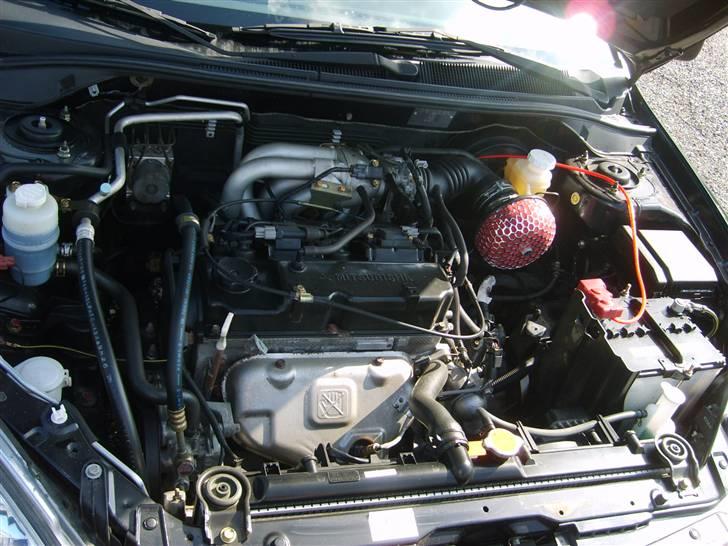 Mitsubishi lancer 1.6 mini evo - den lille søde motor 1.6 med 98 hk.. billede 8