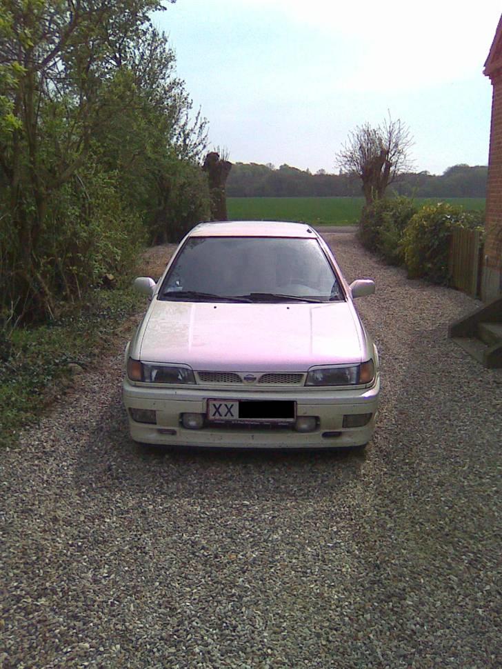 Nissan Sunny 2.0 GTI SOLGT billede 9