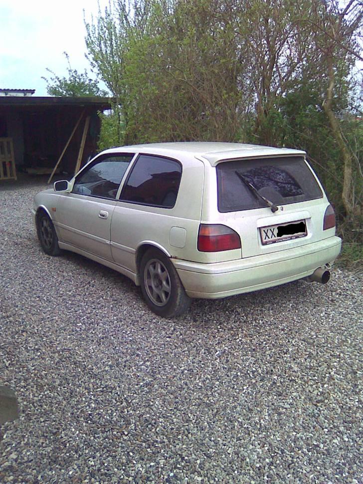 Nissan Sunny 2.0 GTI SOLGT billede 11