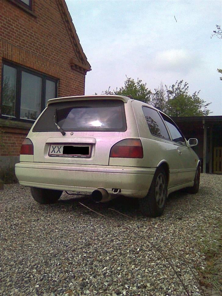 Nissan Sunny 2.0 GTI SOLGT billede 12