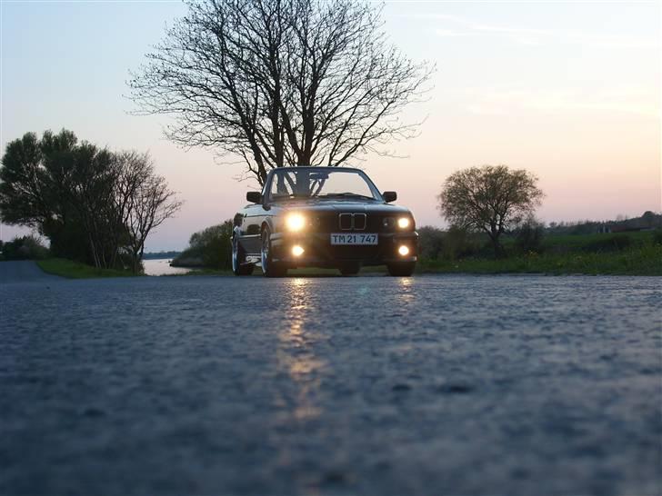 BMW E30 320 Cabrio - SOLGT billede 5