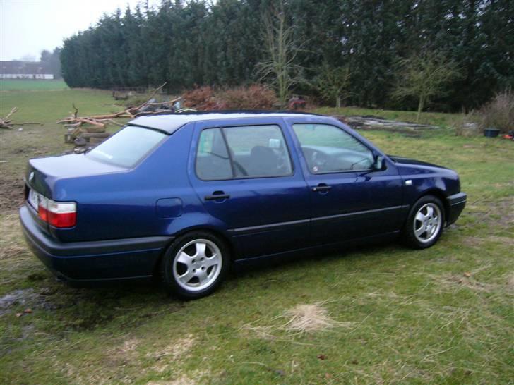 VW vento (solgt) billede 3