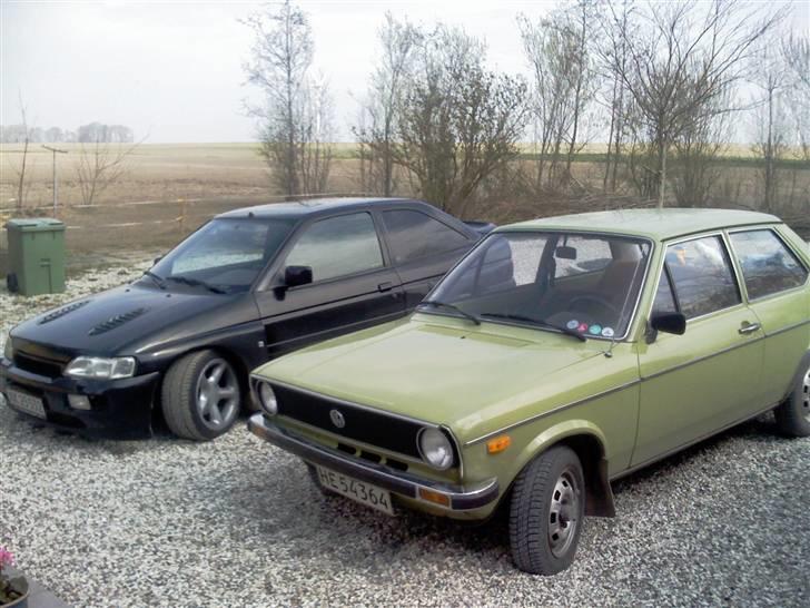 VW Derby LS - DØD - RIP - Min Derby og Michael´s Ford "RS 2000"... Fint ;) billede 18