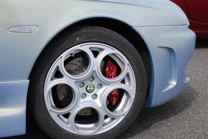 Alfa Romeo 156 - Tarox bremser, 10 stemplet kalibre;o) billede 12