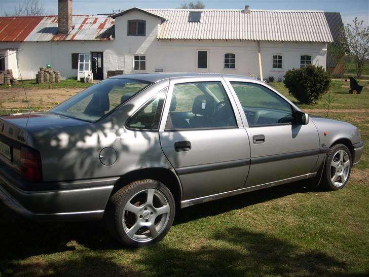 Opel vectra a solgt billede 5