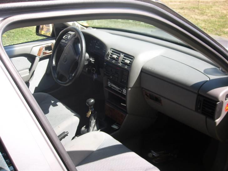 Opel vectra a solgt billede 6