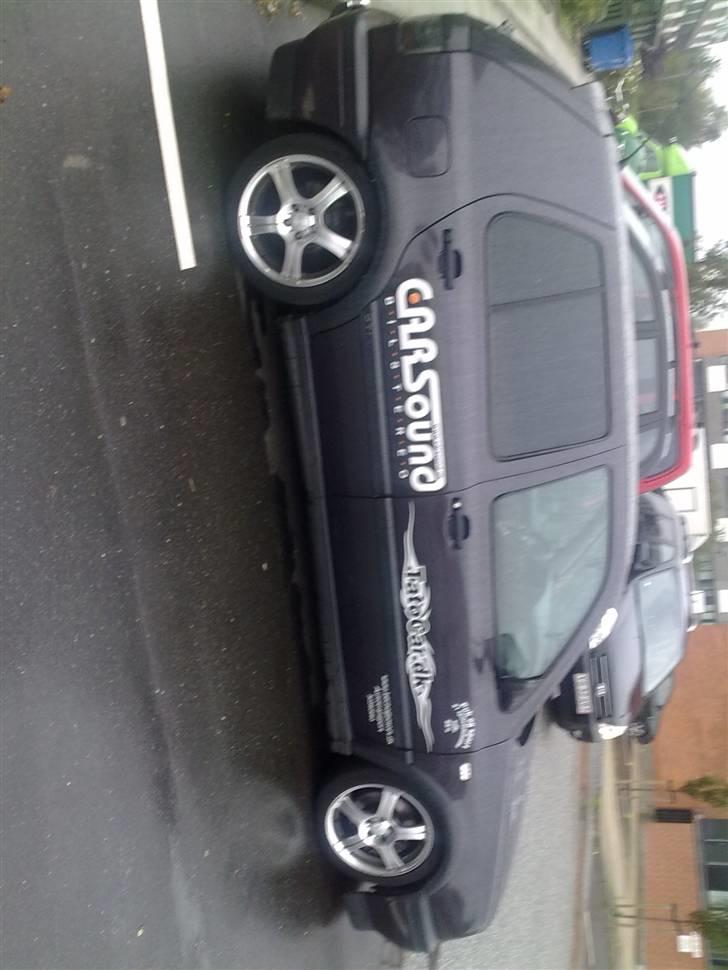 VW Golf 3 GTI Reklame bilen! - ja jeg kunne ikke få lov til og vende det. dumme computer. billede 9