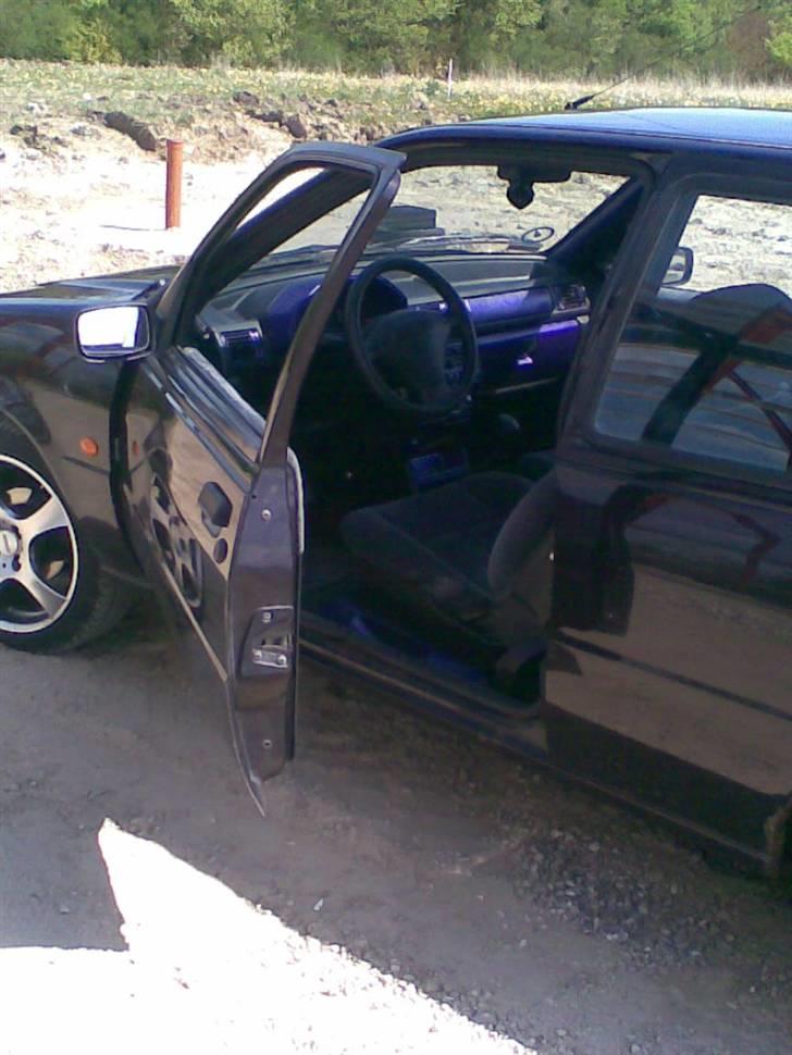 Ford Fiesta - der kan man se lidt af den lilla kabine :) billede 15