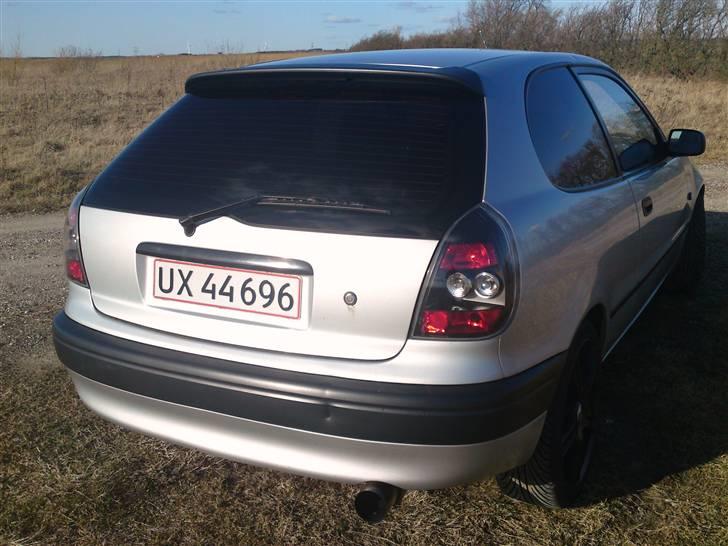 Toyota corolla 1,6 billede 3