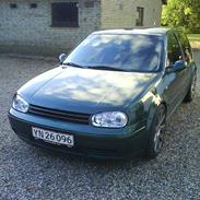 VW Golf 4 (SOLGT)