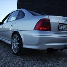 Opel Vectra B 1.8 16V (Solgt)