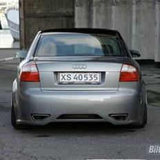 Audi A4 1.8T Airrider SOLGT!