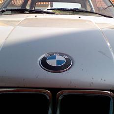 BMW E30 320i Solgt