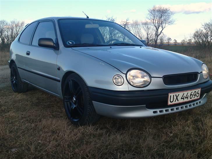 Toyota corolla 1,6 billede 5