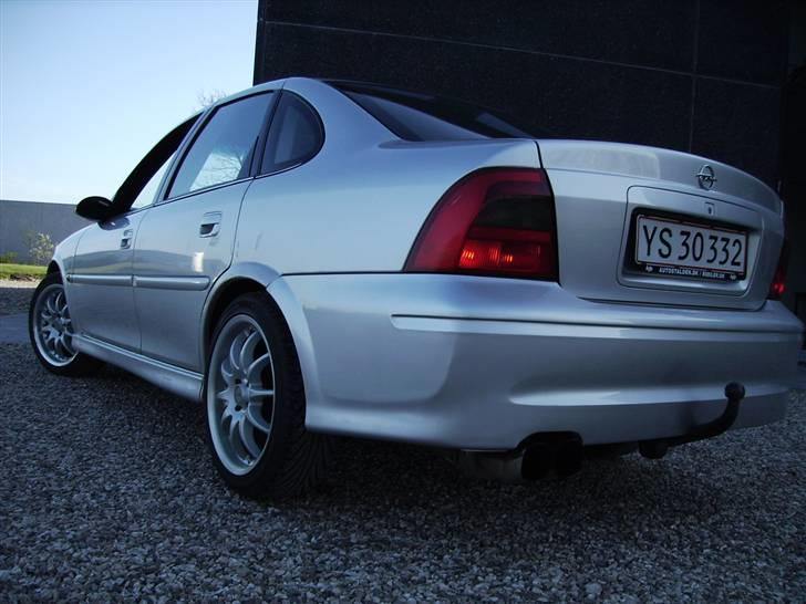 Opel Vectra B 1.8 16V (Solgt) billede 2