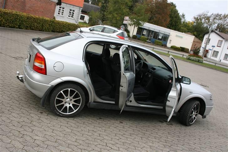 Opel Astra 16V billede 9