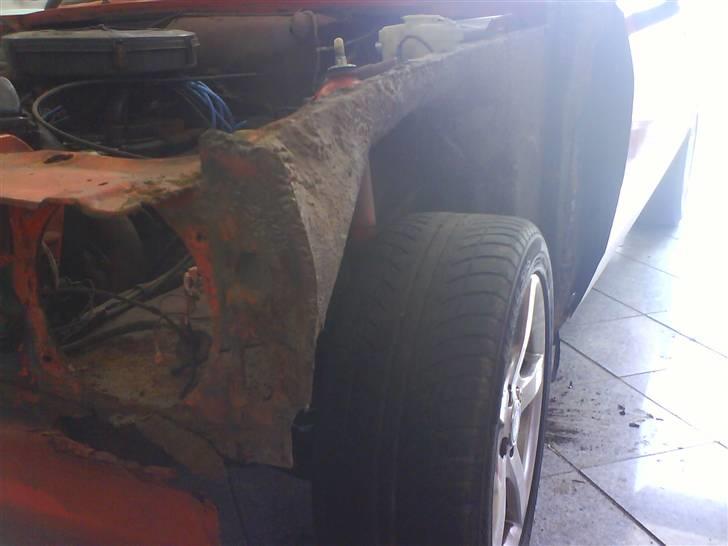 Opel kadett c coupe - den 5.5.2008 Coupen bliver skildt af og sat i stand igen. billede 12