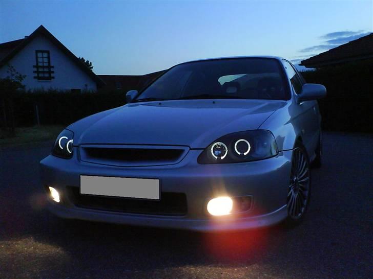 Honda civic vti (solgt) billede 11