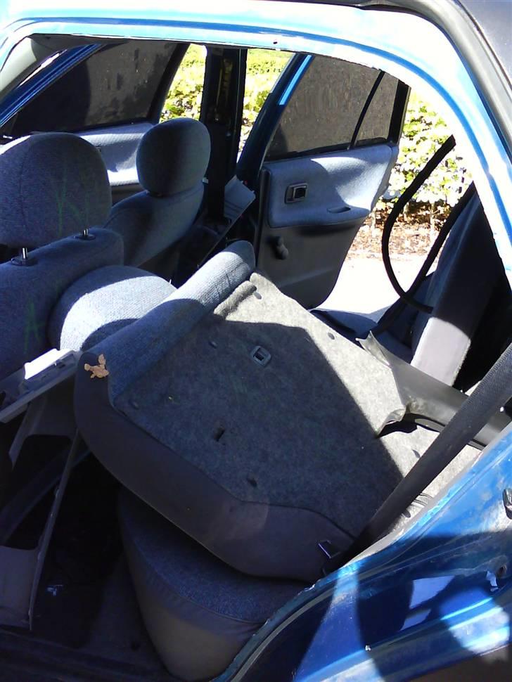 Nissan Sunny - Batmobil edition billede 9