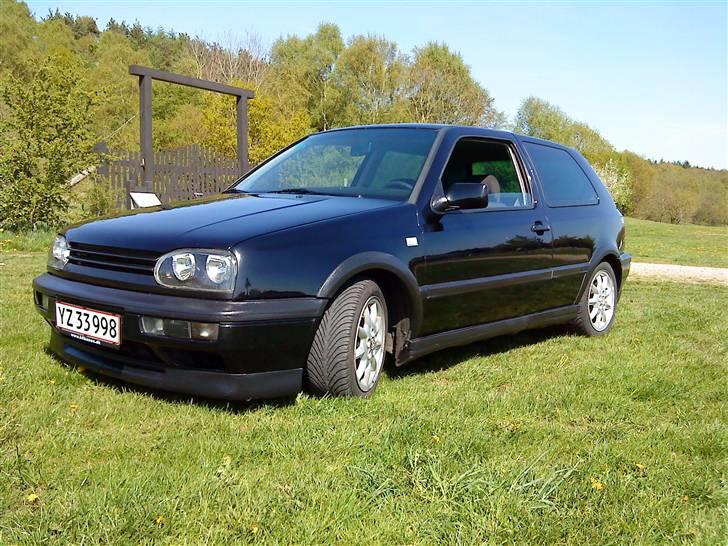 VW 2.0 GTI 16V (solgt)  billede 3