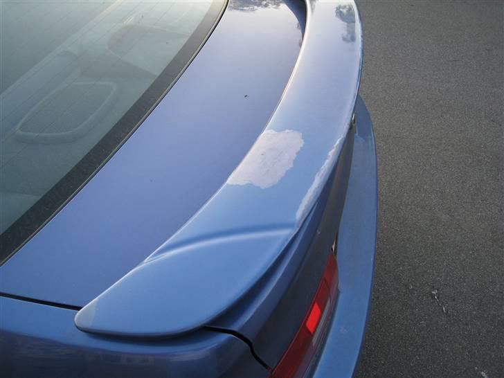 Toyota Paseo Solgt - og det var den her jeg snakkede om skulle have en omlakering billede 5