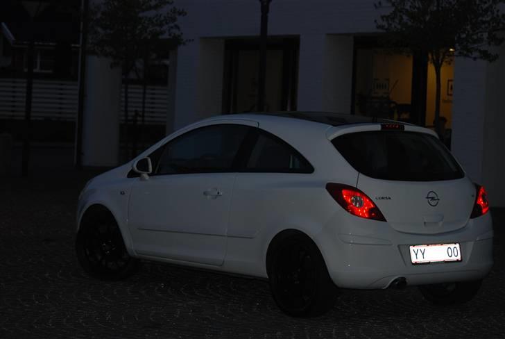 Opel Corsa D Sport *Til salg* billede 17