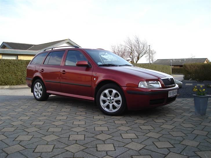 Skoda Octavia Elegance billede 9