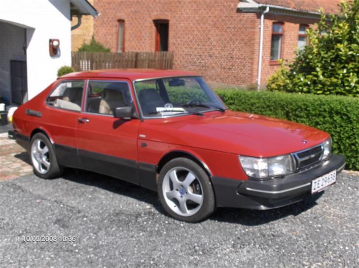 Saab 900 Aero - Første gang jeg har vasket den efter ombygningen. Og der er kommet nummerplader på. billede 12