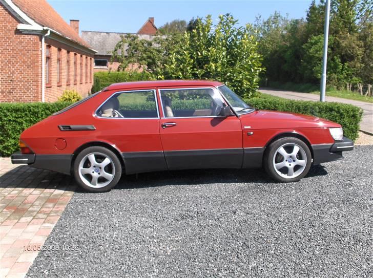 Saab 900 Aero - Nu mangler jeg bare hækspoilen som skal på og de nye motordele. billede 13