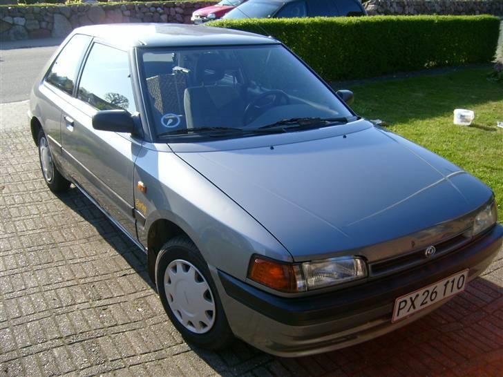 Mazda 323 BG - solgt billede 3