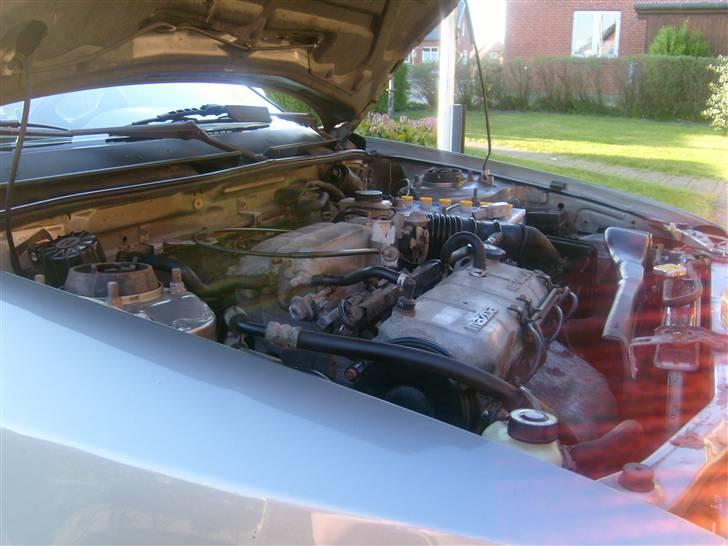 Mazda 323 BG - solgt billede 10