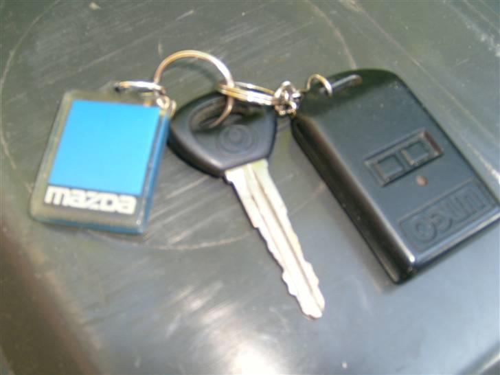 Mazda 323 BG - solgt billede 14