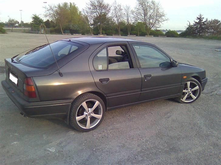 Nissan Primera 2.0 SLX  SOLGT billede 6