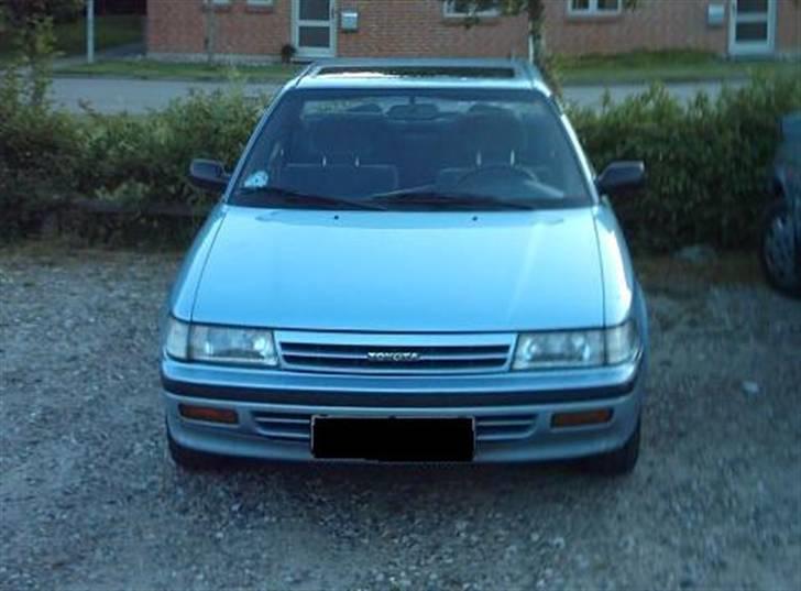 Toyota Carina 2 (SOLGT) - Den ser sku pæn ud standart... billede 2