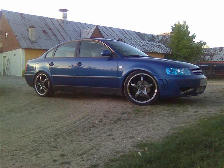 VW Passat 1.8T SOLGT billede 3