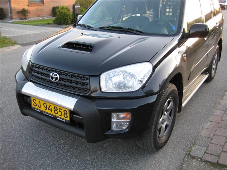Toyota Rav4 -- solgt billede 2