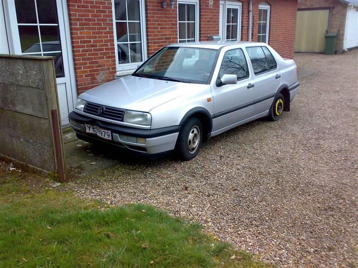 VW vento ***SOLGT*** billede 1