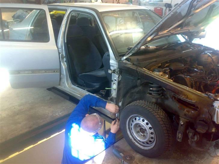 VW vento ***SOLGT*** billede 2