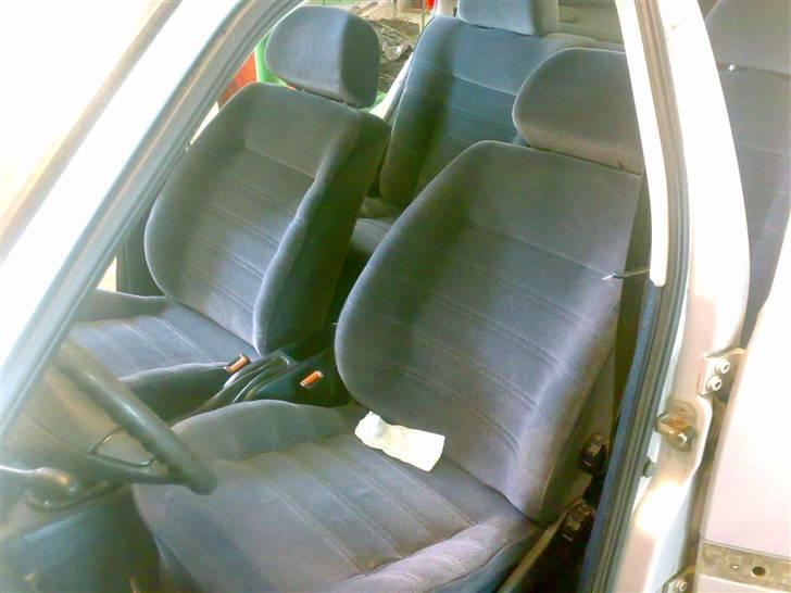 VW vento ***SOLGT*** billede 4