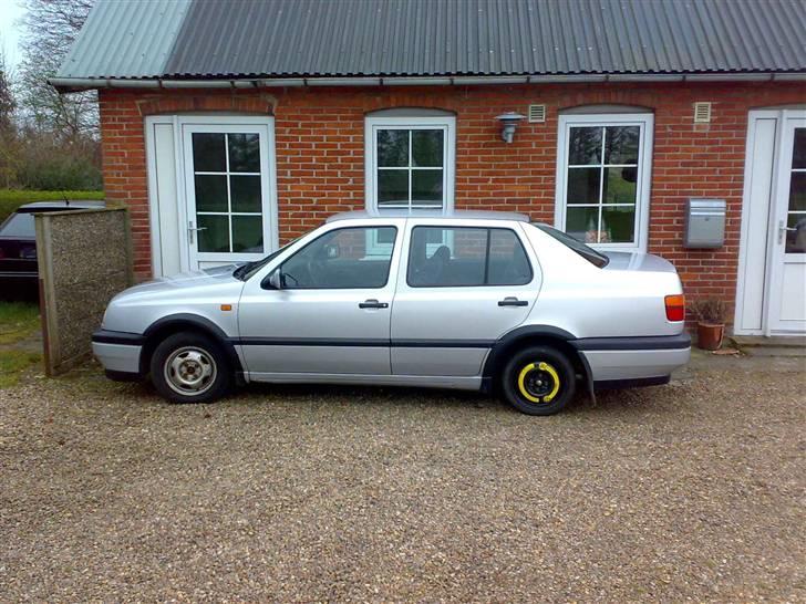 VW vento ***SOLGT*** billede 10