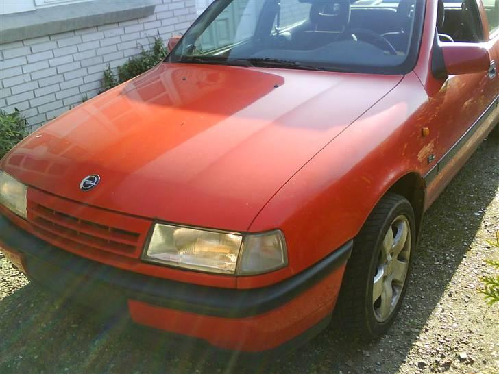 Opel Vectra A *død* billede 7