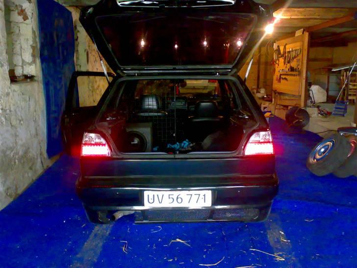 VW Golf 2 1,6 TD Solgt - Efter Lakering, den er blevet MEGET MEGET kønnere at se på. billede 17