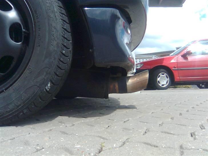 VW Polo 6N  *SOLGT* - Lowrider :D billede 1