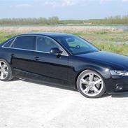 Audi New A4 Limo *SOLGT* 