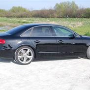 Audi New A4 Limo *SOLGT* 