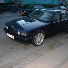 BMW 525i e34 Solgt