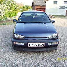 VW Golf 3 1,8 CL Solgt
