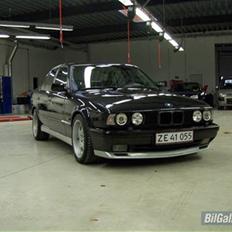 BMW 525i  SOLGT