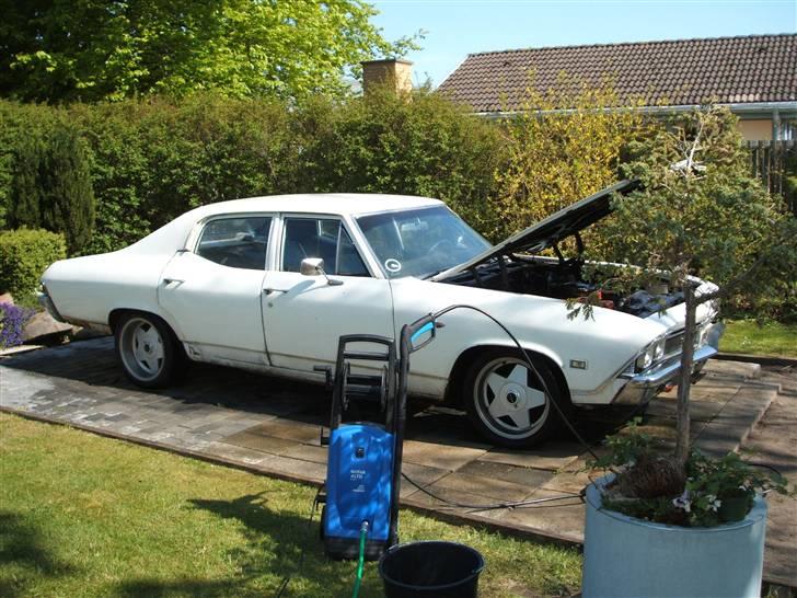 Chevrolet Chevelle - så bliver den lige vasket i motoren engang :D ..  billede 2